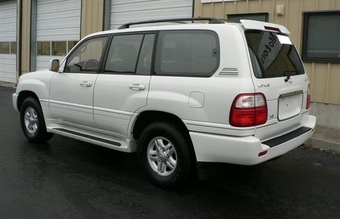 LX470