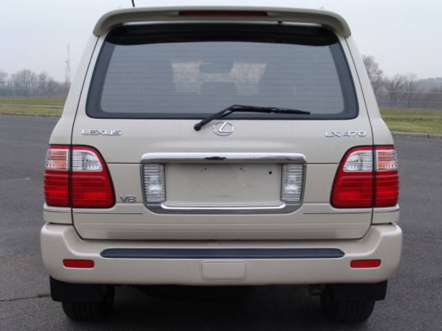 2002 Lexus LX470