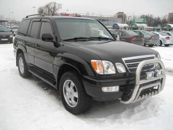 2002 Lexus LX470