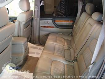 2002 Lexus LX470 Photos