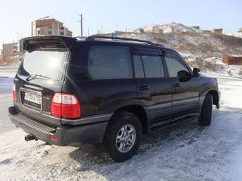 2002 Lexus LX470 Pics