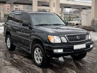 2002 Lexus LX470 Pictures
