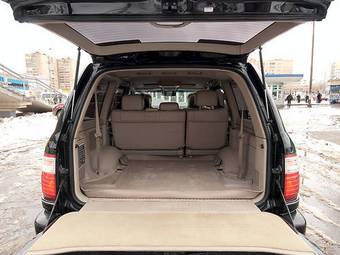 2002 Lexus LX470 Pictures