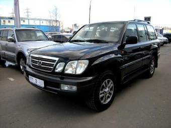 2002 Lexus LX470 Pictures