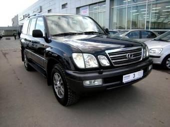 2002 Lexus LX470 Pictures