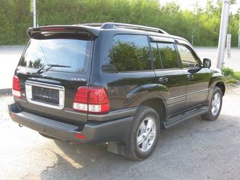 2002 Lexus LX470 Photos