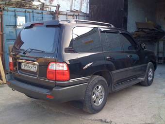 2002 Lexus LX470 Photos