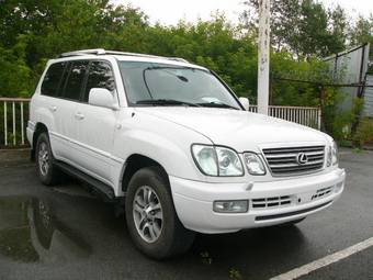 2002 Lexus LX470