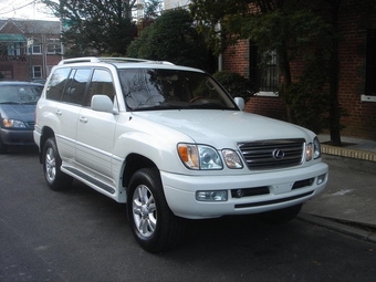 2003 Lexus LX470