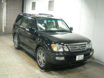 2003 Lexus LX470