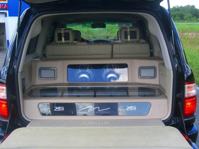 2003 Lexus LX470