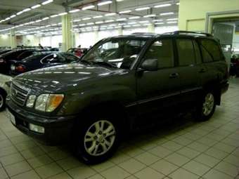 2003 Lexus LX470