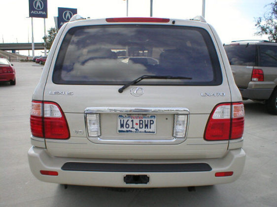 2003 Lexus LX470 Photos