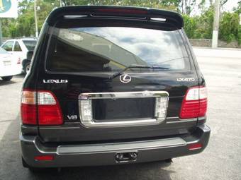 2003 Lexus LX470 Pictures