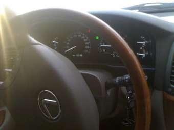 2003 Lexus LX470 Pics