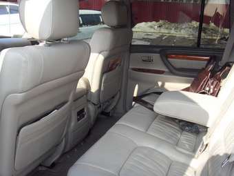2003 Lexus LX470 Pictures