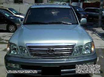 2003 Lexus LX470 Photos