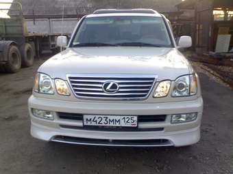 2003 Lexus LX470 Images