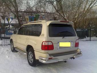 2003 Lexus LX470 Photos