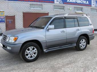 2003 Lexus LX470 Images