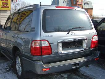2003 Lexus LX470 Pictures