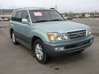 2003 Lexus LX470 Pictures
