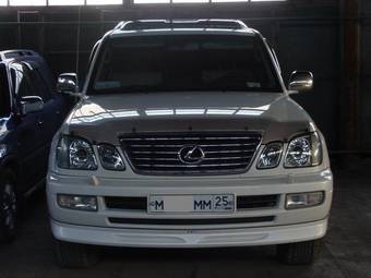 2003 Lexus LX470 Pics