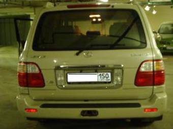 2003 Lexus LX470 Pictures