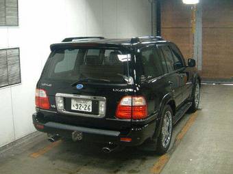 2003 Lexus LX470 Pics