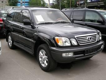 2003 Lexus LX470 Pictures