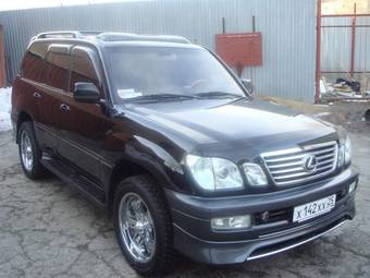 2003 Lexus LX470 Images