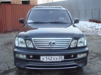 2003 Lexus LX470 Pictures