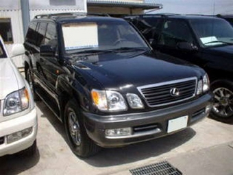 2004 Lexus LX470