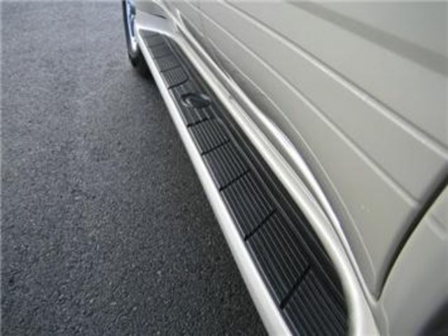 2004 Lexus LX470