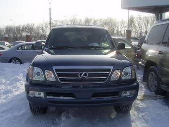 2004 Lexus LX470
