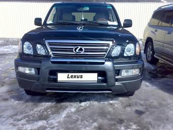 2004 Lexus LX470 Pictures