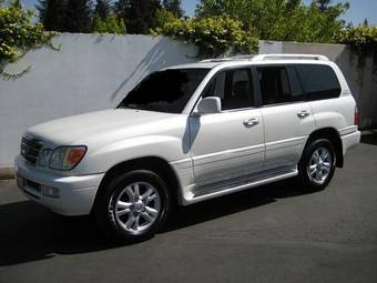 2004 Lexus LX470