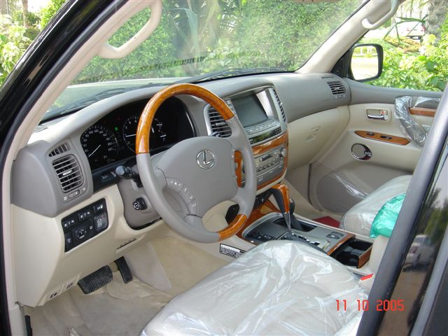 2005 Lexus LX470