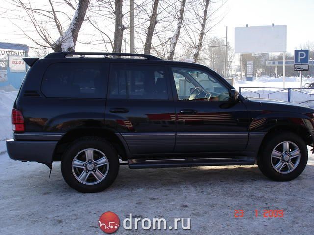 2005 Lexus LX470