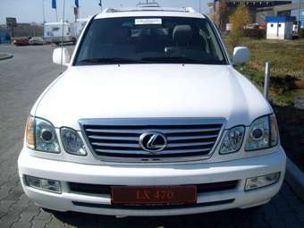 2005 Lexus LX470 Images