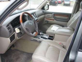 2005 Lexus LX470 Wallpapers