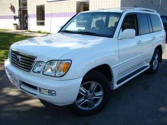 2005 Lexus LX470 Pictures