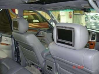 2005 Lexus LX470 Pictures