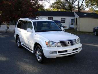 2005 Lexus LX470 Pictures