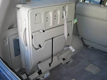 2005 Lexus LX470 Pictures
