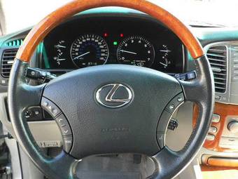 2005 Lexus LX470 Photos