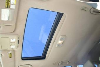 2005 Lexus LX470 Photos