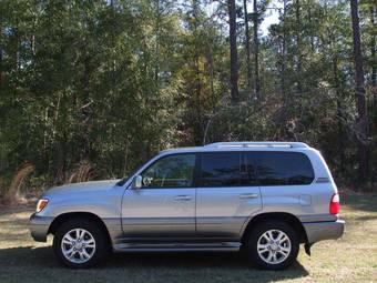 2005 Lexus LX470 Wallpapers