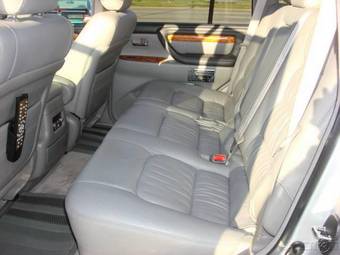 2005 Lexus LX470 Wallpapers