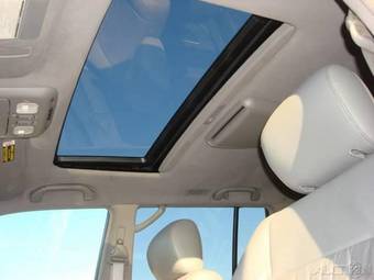 2005 Lexus LX470 Pics